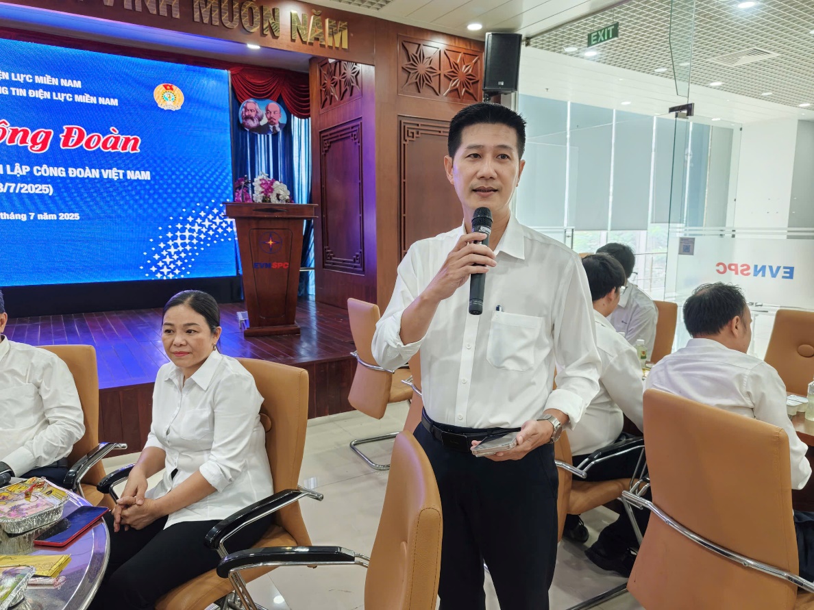 ẤM ÁP BỮA CƠM CÔNG ĐOÀN TẠI CÔNG TY CÔNG NGHỆ THÔNG TIN ĐIỆN LỰC MIỀN NAM 1