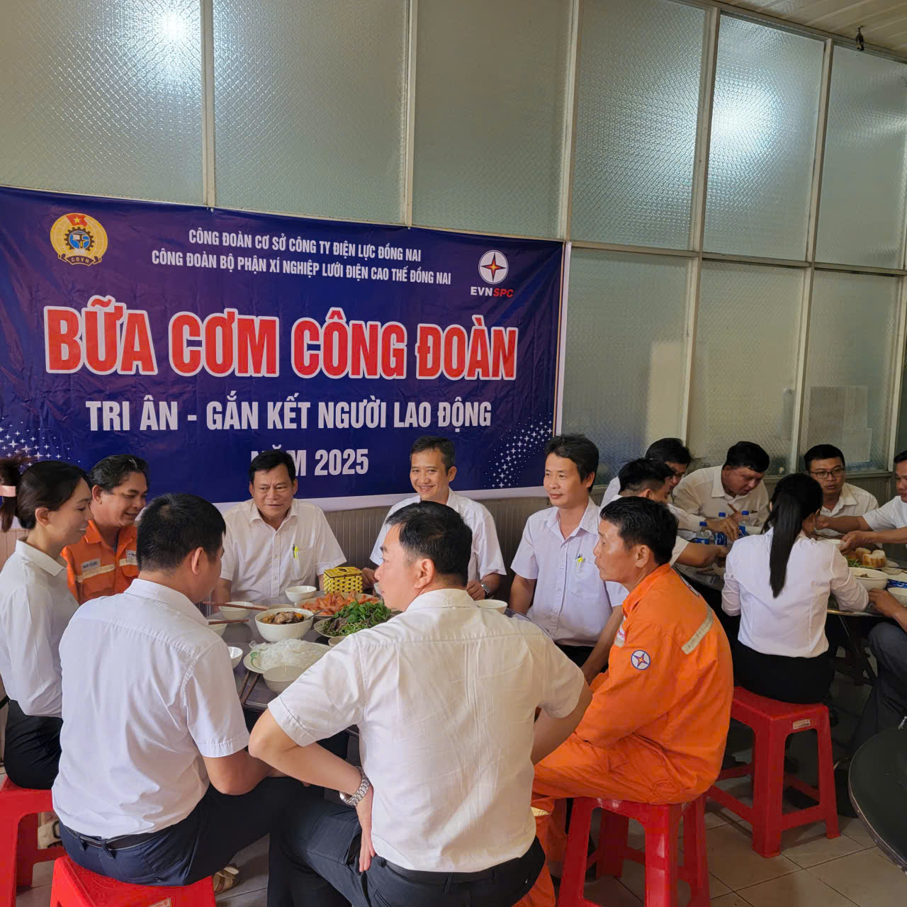 Bữa cơm Công đoàn – Gắn kết yêu thương, lan tỏa tinh thần chăm lo người lao động 14