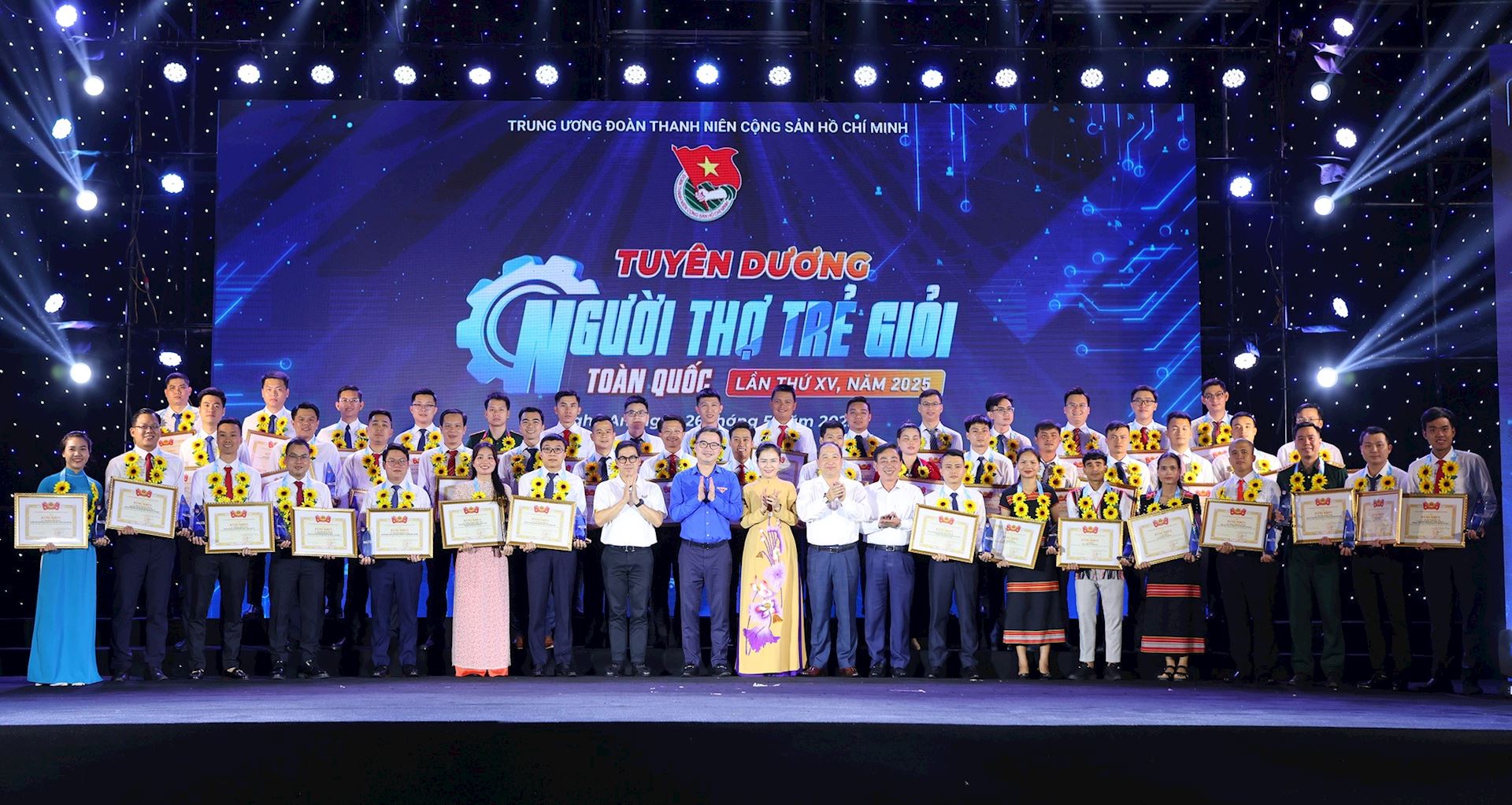 CHÂN DUNG “NGƯỜI THỢ TRẺ GIỎI” TOÀN QUỐC 2025 “KỸ SƯ TRẺ TẬN TỤY VỚI NGHỀ” 1