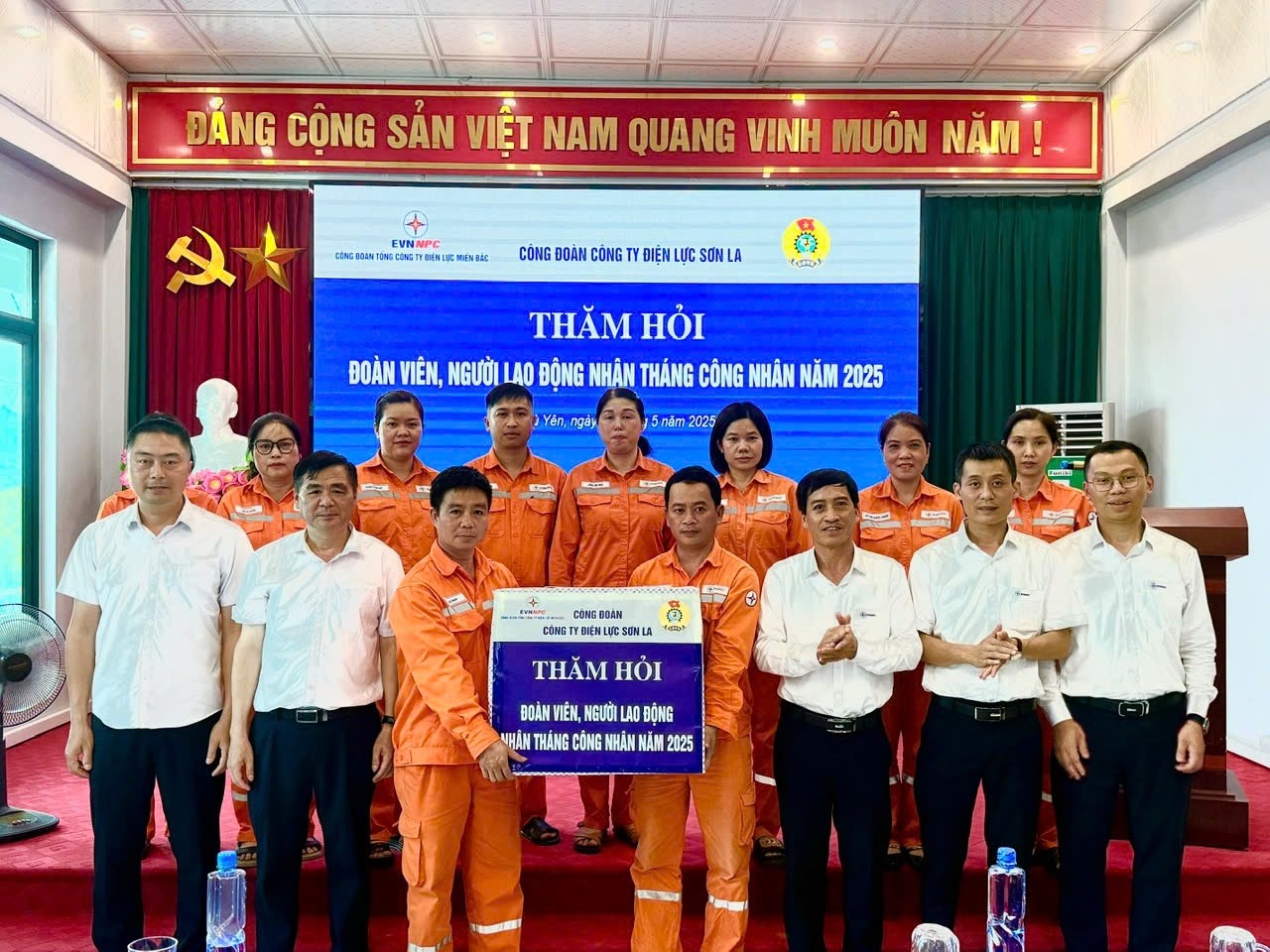 Công đoàn Công ty Điện lực Sơn La: Nhiều hoạt động thiết thực hưởng ứng Tháng Công nhân 2025
