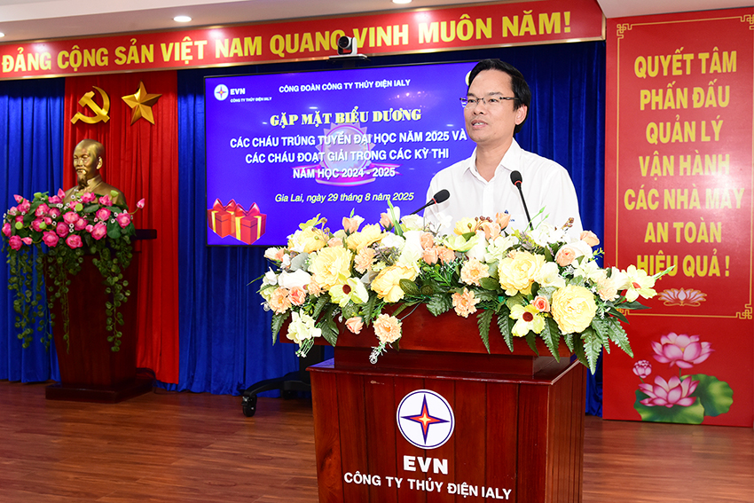 Công đoàn Công ty thủy điện Ialy tổ chức Gặp mặt các cháu có thành tích học tập tốt năm học 2024 - 2025