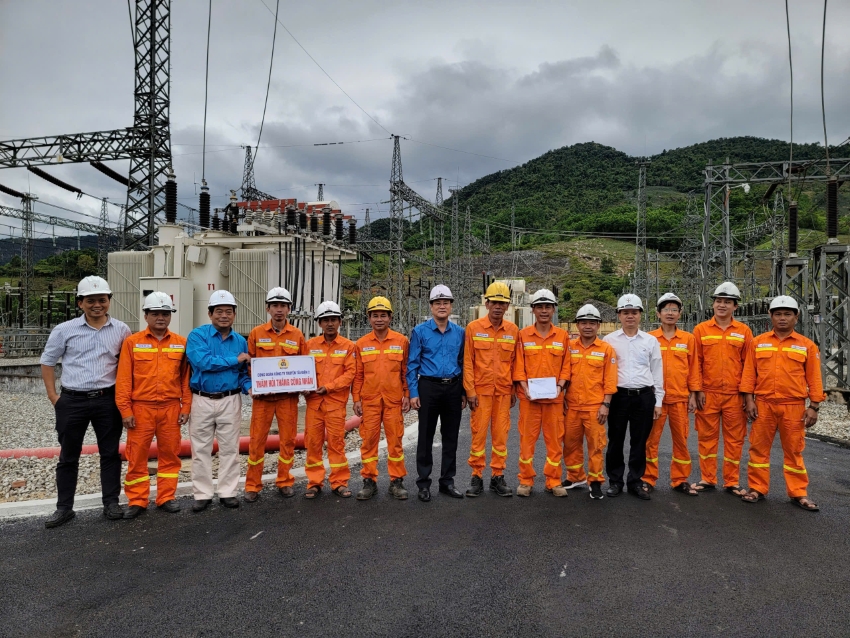 CÔNG ĐOÀN CÔNG TY TRUYỀN TẢI ĐIỆN 2 ĐƯA NGHỊ QUYẾT CỦA ĐẢNG VÀO ĐỜI SỐNG NGƯỜI LAO ĐỘNG 1