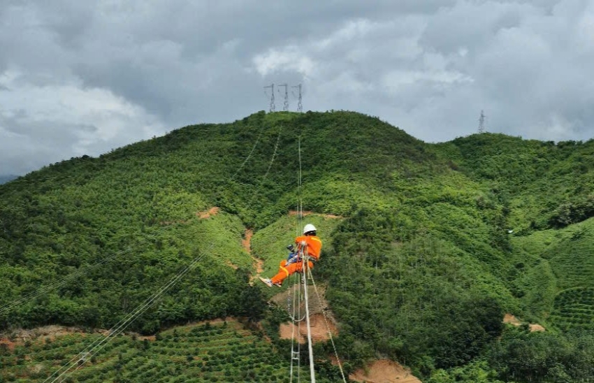 CÔNG ĐOÀN CÔNG TY TRUYỀN TẢI ĐIỆN 2 ĐƯA NGHỊ QUYẾT CỦA ĐẢNG VÀO ĐỜI SỐNG NGƯỜI LAO ĐỘNG 3