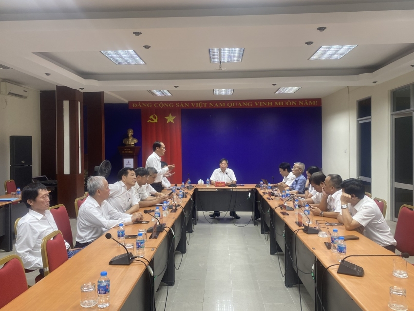 CÔNG ĐOÀN CÔNG TY TRUYỀN TẢI ĐIỆN 2 ĐƯA NGHỊ QUYẾT CỦA ĐẢNG VÀO ĐỜI SỐNG NGƯỜI LAO ĐỘNG