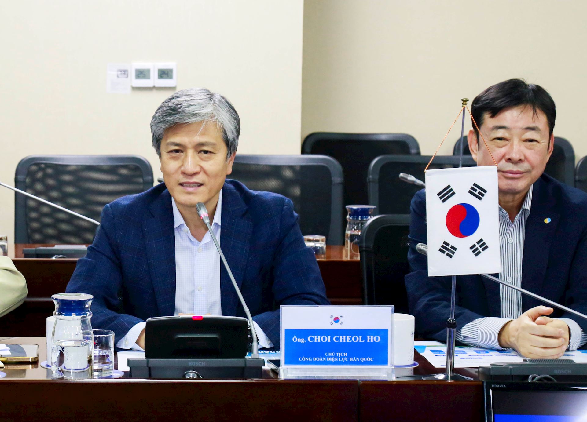 Công đoàn Điện lực Việt Nam đón và làm việc vơi Công đoàn Điện lực Hàn Quốc  2