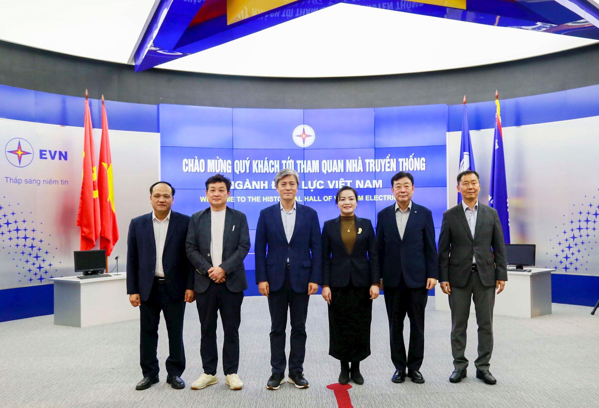 Công đoàn Điện lực Việt Nam đón và làm việc vơi Công đoàn Điện lực Hàn Quốc  3