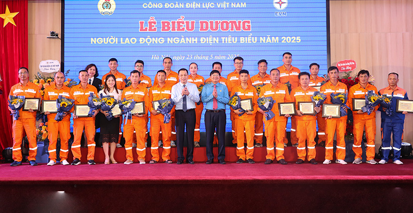 Công đoàn Điện lực Việt Nam giai đoạn 2023-2025: Hành trình bền bỉ giữ “lửa”, giữ niềm tin 2