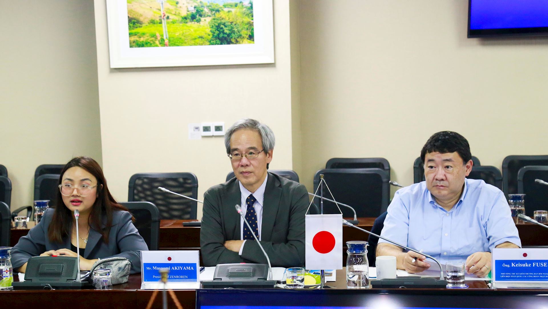 Công đoàn Điện lực Việt Nam làm việc với Đoàn Đại biểu Liên hiệp toàn quốc các Công đoàn Nhật Bản (ZENROREN) 2