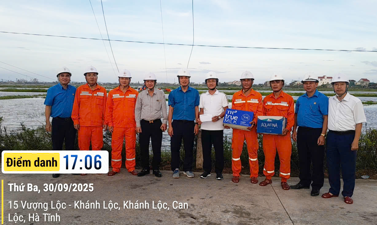 Công đoàn Điện lực Việt Nam thăm, động viên CBCNV các đơn vị tham gia khắc phục thiệt hại do bão số 10 tại tỉnh Hà Tĩnh và tỉnh Quảng Trị 1