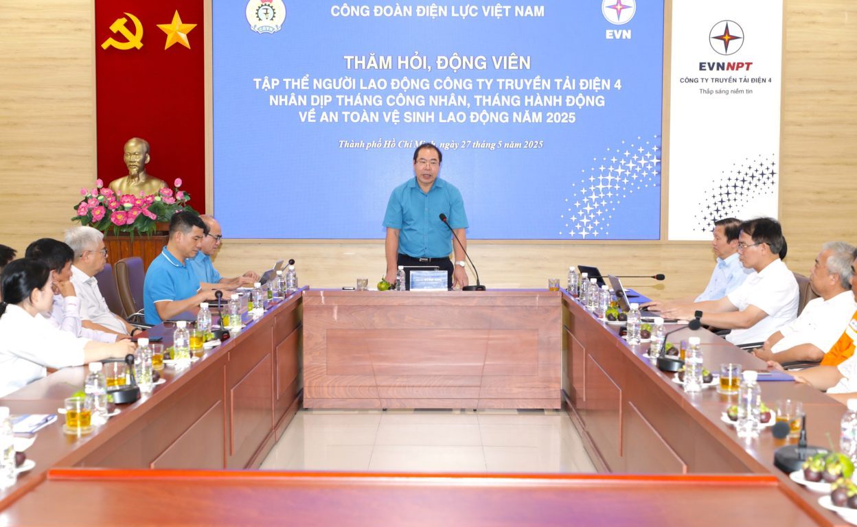 Công đoàn Điện lực Việt Nam thăm hỏi Công ty Truyền tải điện 4 nhân Tháng Công nhân và Tháng hành động ATVSLĐ năm 2025 5