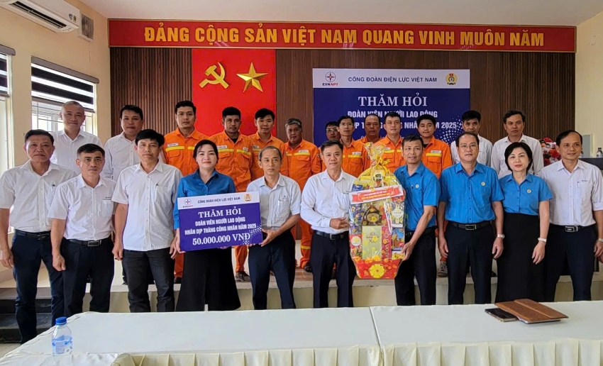 CÔNG ĐOÀN ĐIỆN LỰC VIỆT NAM THĂM HỎI THÁNG CÔNG NHÂN TẠI TRUYỀN TẢI ĐIỆN QUẢNG NAM 6