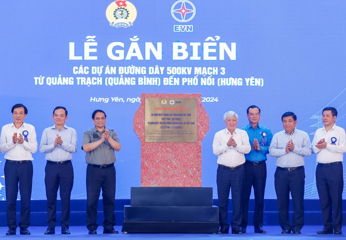 Công đoàn Điện lực Việt Nam: Thắp sáng tinh thần thi đua trên những công trình kỷ lục 2