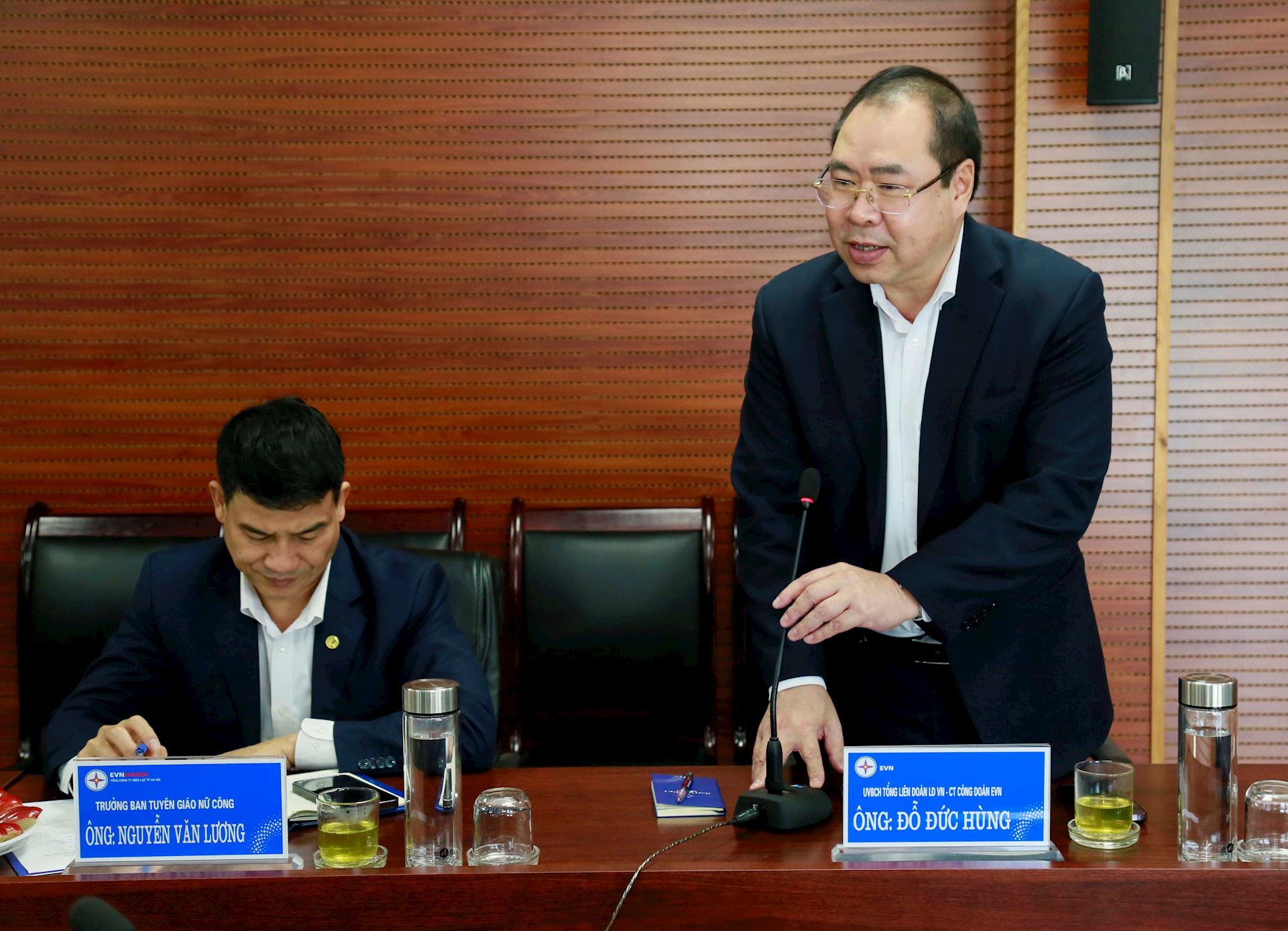 Công đoàn Điện lực Việt Nam trao hỗ trợ kinh phí thực hiện chương trình “Xóa nhà tạm, nhà dột nát” 2