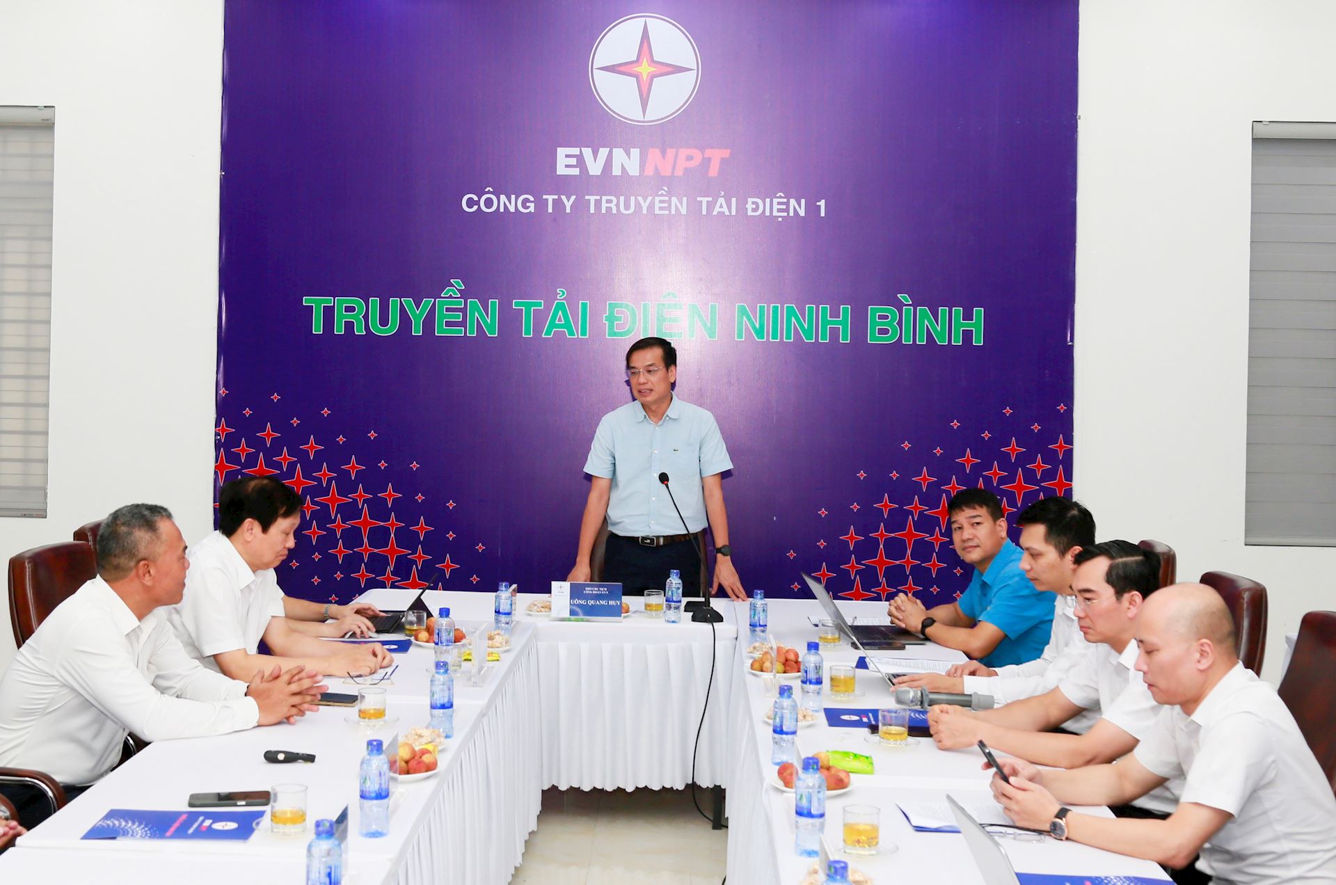 Công đoàn ĐLVN kiểm tra phong trào thi đua đảm bảo cung cấp điện an toàn, ổn định mùa nắng nóng 2025 3