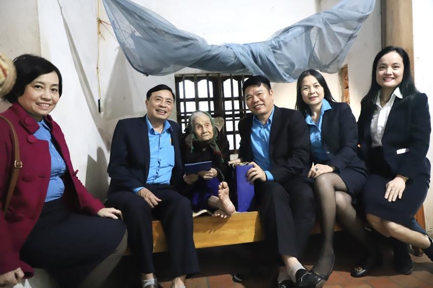 Công đoàn EVNNPC - Điểm tựa của niềm tin và trách nhiệm 10