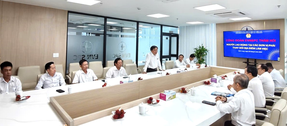 Công đoàn EVNSPC thăm hỏi đơn vị có người lao động  thay đổi địa điểm làm việc tại Công ty Điện lực Vĩnh Long 1