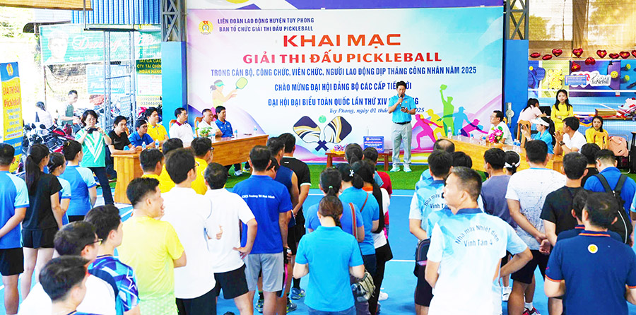 Công đoàn Nhà máy Nhiệt điện Vĩnh Tân 4 đạt thành tích cao tại Giải pickleball huyện Tuy Phong năm 2025