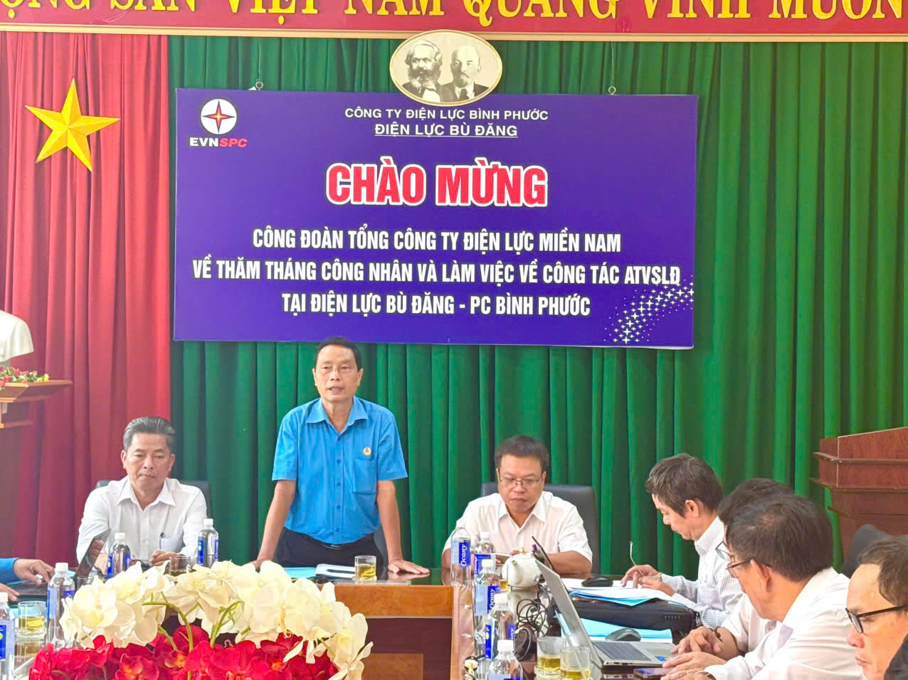  CÔNG ĐOÀN TỔNG CÔNG TY ĐIỆN LỰC MIỀN AN, LUÔN LUÔN VÌ NGƯỜI LAO ĐỘNG