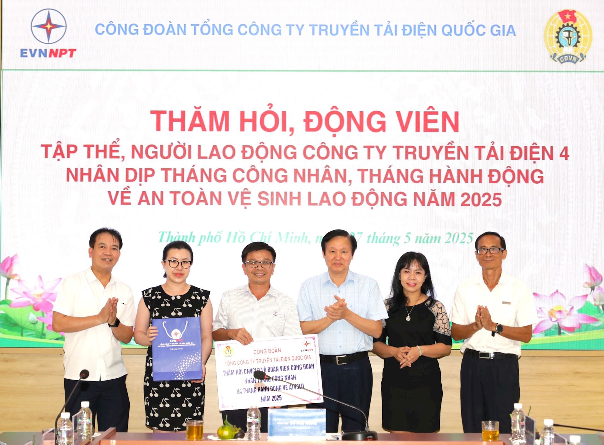Công đoàn Tổng công ty Truyền tải điện Quốc gia trong chuỗi hoạt động nhân Tháng Công nhân và Tháng hành động ATVSLĐ năm 2025 tại các đơn vị thuộc Công ty Truyền tải điện 4  1