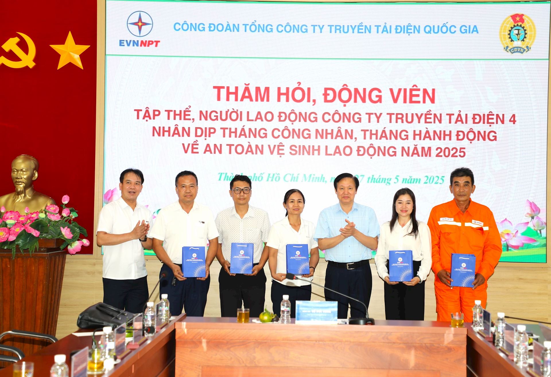 Công đoàn Tổng công ty Truyền tải điện Quốc gia trong chuỗi hoạt động nhân Tháng Công nhân và Tháng hành động ATVSLĐ năm 2025 tại các đơn vị thuộc Công ty Truyền tải điện 4  2