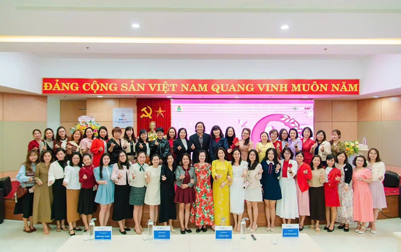 Công ty Điện lực Huế: Nỗ lực đồng hành vì bình đẳng giới và sự tiến bộ phụ nữ năm 2025