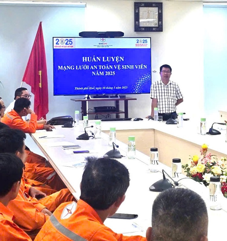 Công ty Điện lực Huế với các hoạt động hưởng ứng Tháng hành động về  An toàn vệ sinh lao động và Tháng công nhân 1