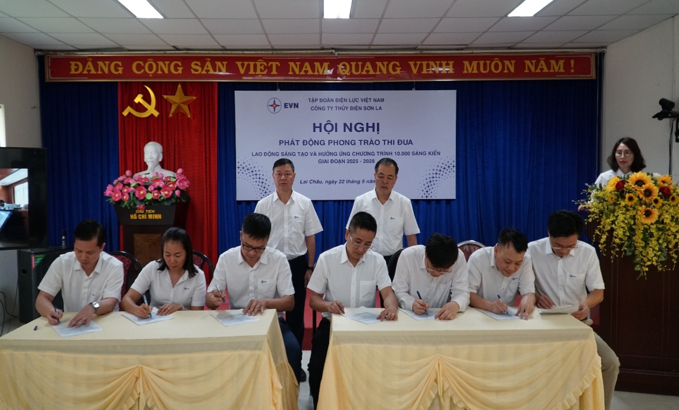 Công ty Thủy điện Sơn La phát động phong trào thi đua lao động sáng tạo và hưởng ứng Chương trình 10.000 sáng kiến giai đoạn 2025–2028 4