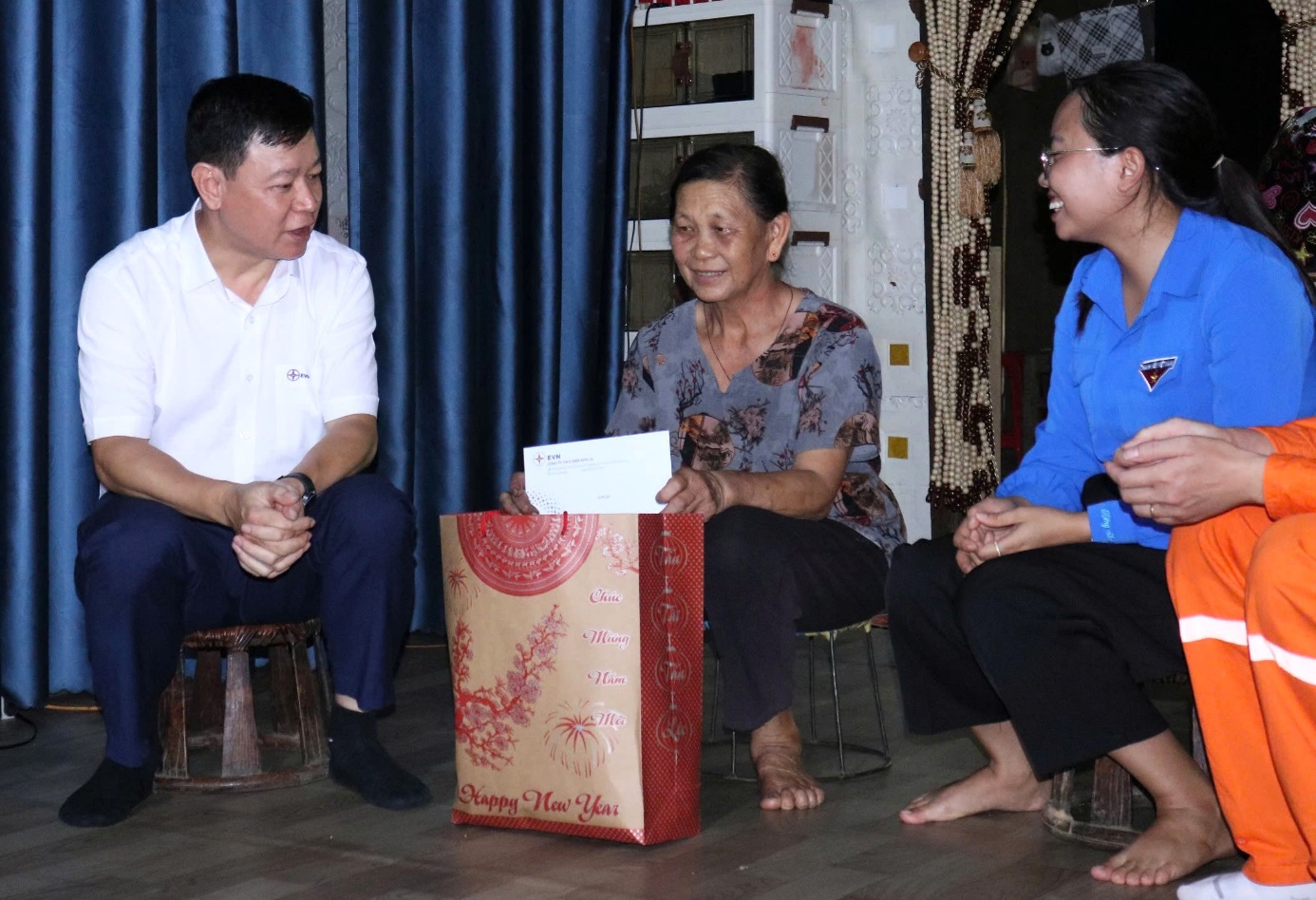 Công ty Thủy điện Sơn La tổ chức chuỗi hoạt động ý nghĩa kỷ niệm 78 năm Ngày Thương binh - Liệt sĩ (27/7/1947 – 27/7/2025) 7