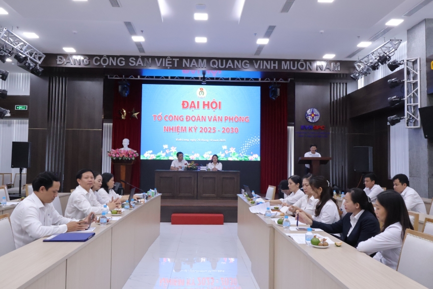 Đại hội các Tổ Công đoàn/Công đoàn bộ phận thuộc Công đoàn cơ sở Công ty Điện lực Vĩnh Long nhiệm kỳ 2025-2030