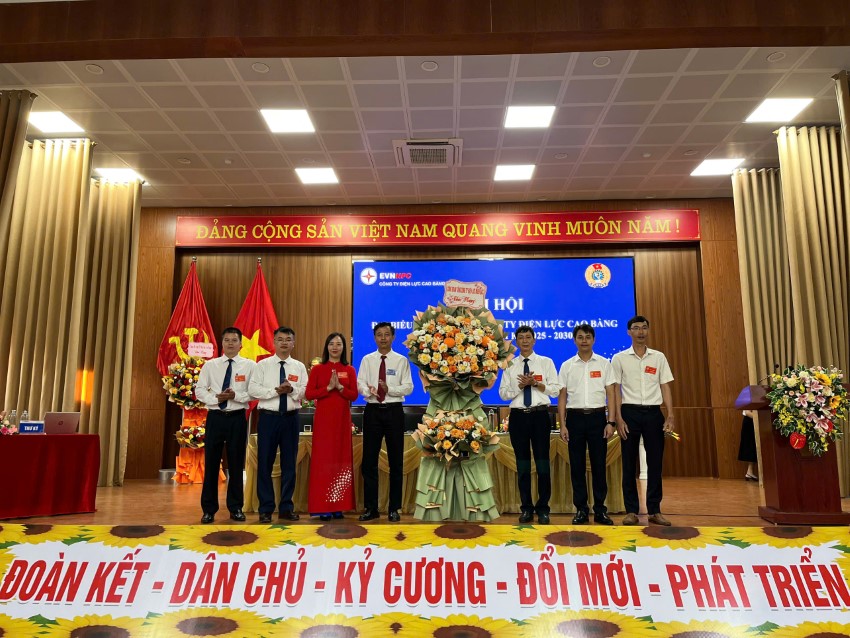 Đại hội Công đoàn Công ty Điện lực Cao Bằng lần thứ XV, nhiệm kỳ 2025–2030 thành công tốt đẹp 7