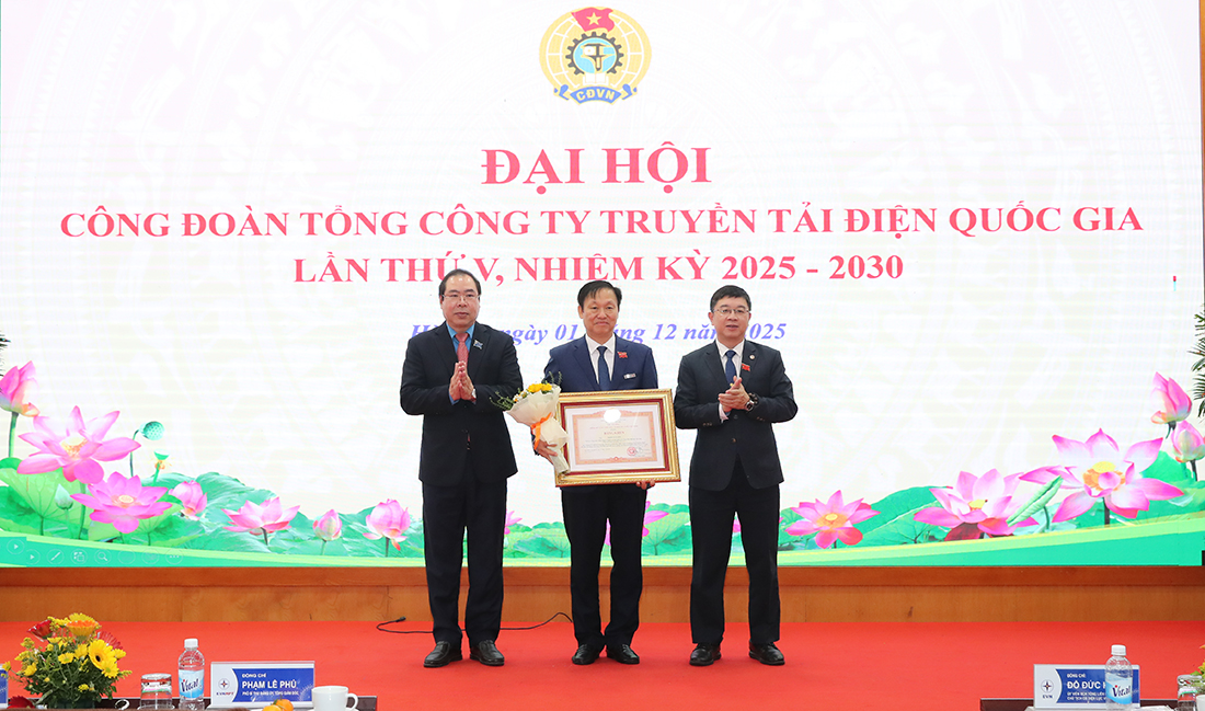 Đại hội Công đoàn EVNNPT lần thứ V nhiệm kỳ 2025-2030 thành công tốt đẹp 6