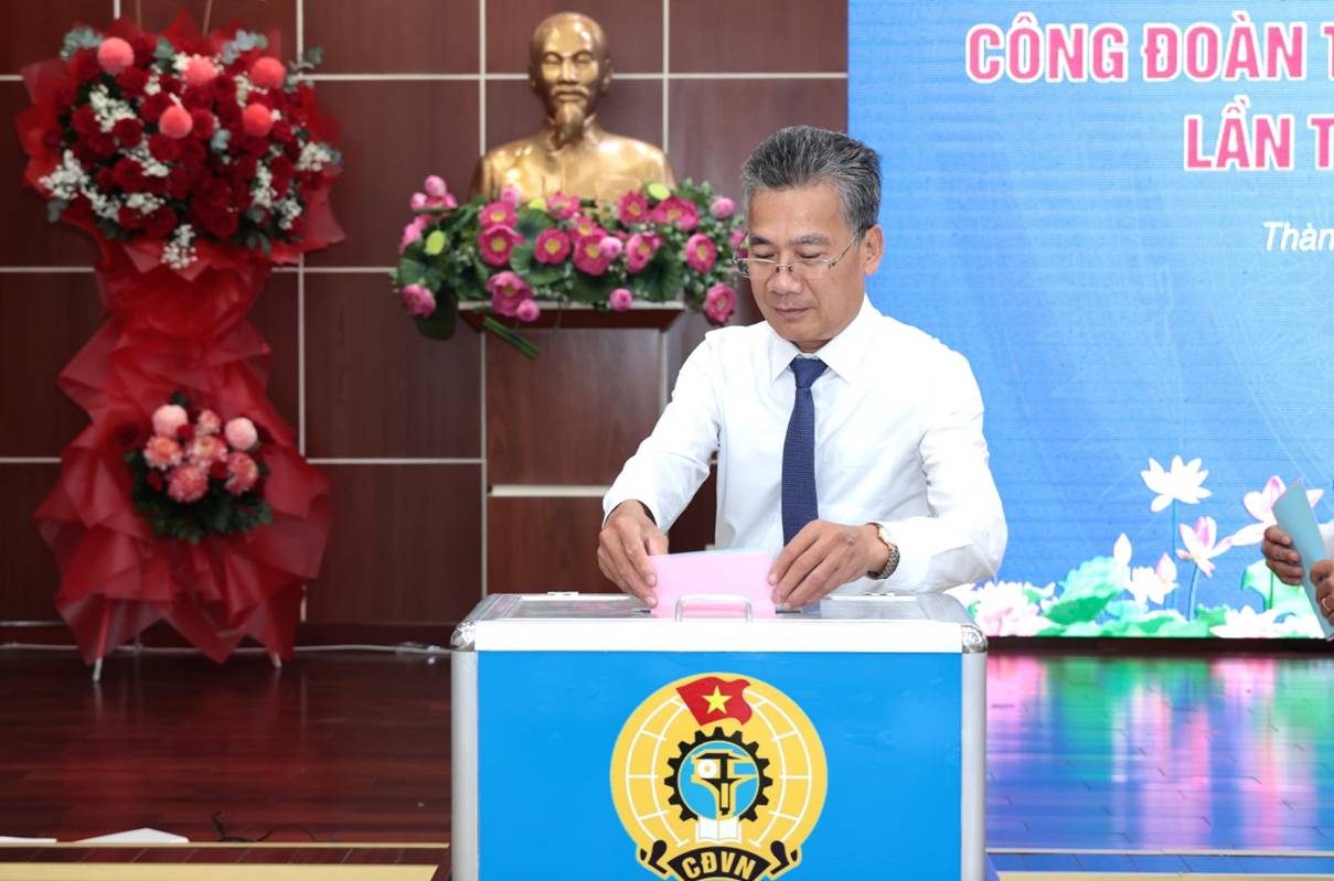 Đại hội Công đoàn EVNSPC lần thứ XI: Nâng tầm vị thế, đồng hành bứt phá trong nhiệm kỳ 2025-2030 11