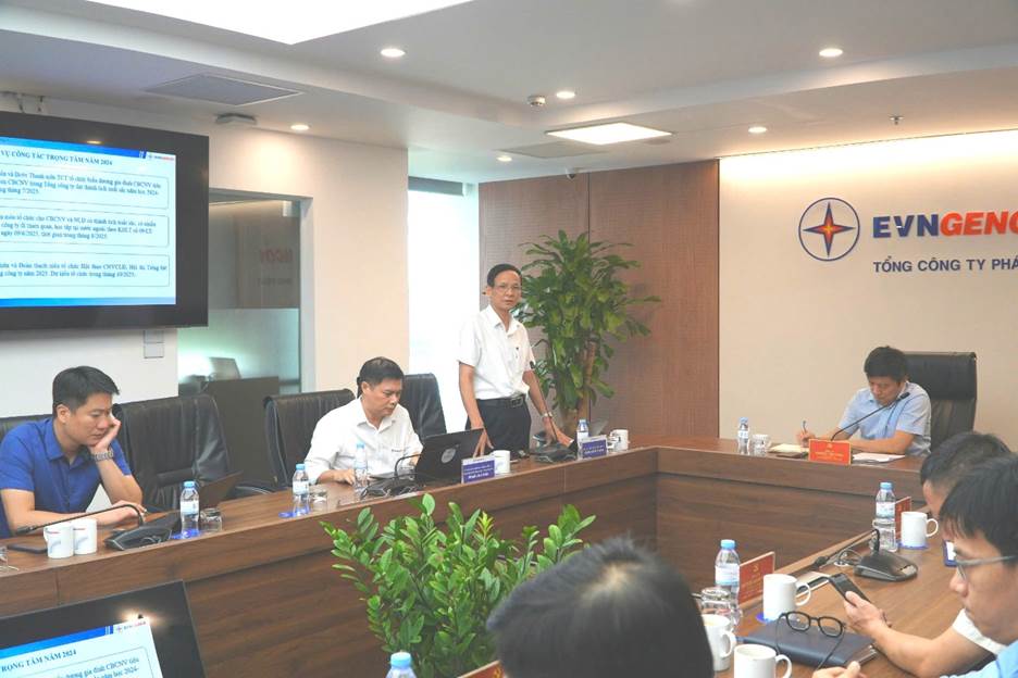 Đảng ủy Tổng công ty Phát điện 1 đánh giá công tác tăng cường phối hợp, nâng cao hiệu quả chăm lo người lao động của Công đoàn Tổng công ty Phát điện 1. 7