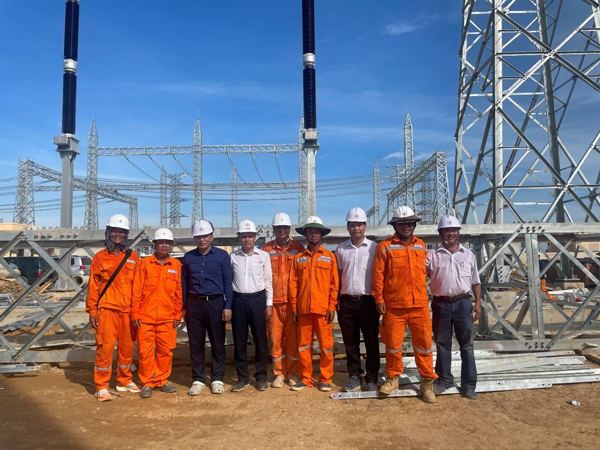 Đẩy mạnh công tác tuyên truyền phục vụ Đại hội XI Công đoàn Tổng công ty Điện lực miền Nam 1