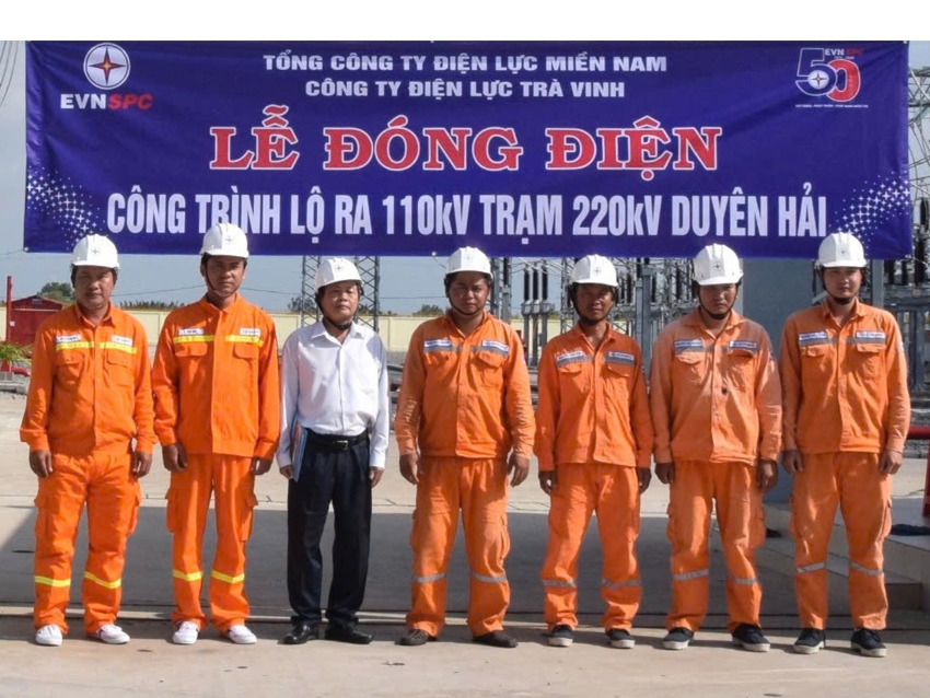 Đóng điện nghiệm thu công trình Lộ ra 110kV trạm 220kV Duyên Hải 1