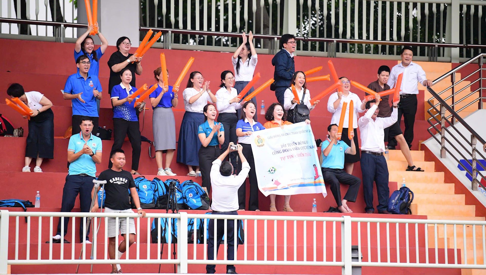 Đội bóng Công đoàn Điện lực Việt Nam giành chiến thắng quan trọng trước Công đoàn Gia Lai  4