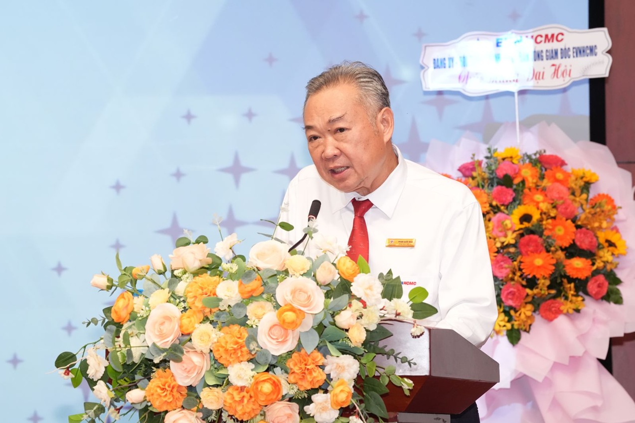 Đồng chí Lê Văn Minh tái đắc cử Chủ tịch Công đoàn EVNHCMC nhiệm kỳ 2025 – 2030 2