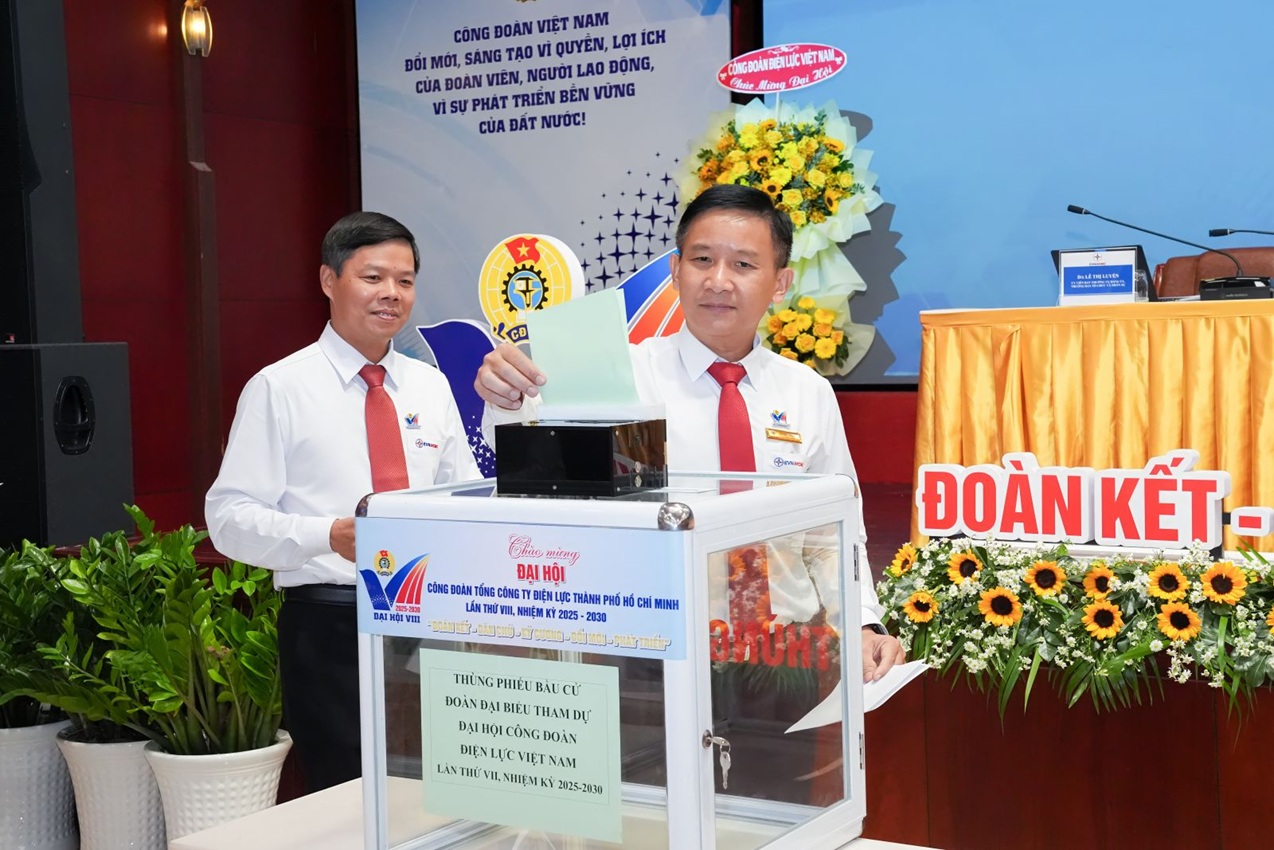 Đồng chí Lê Văn Minh tái đắc cử Chủ tịch Công đoàn EVNHCMC nhiệm kỳ 2025 – 2030 3