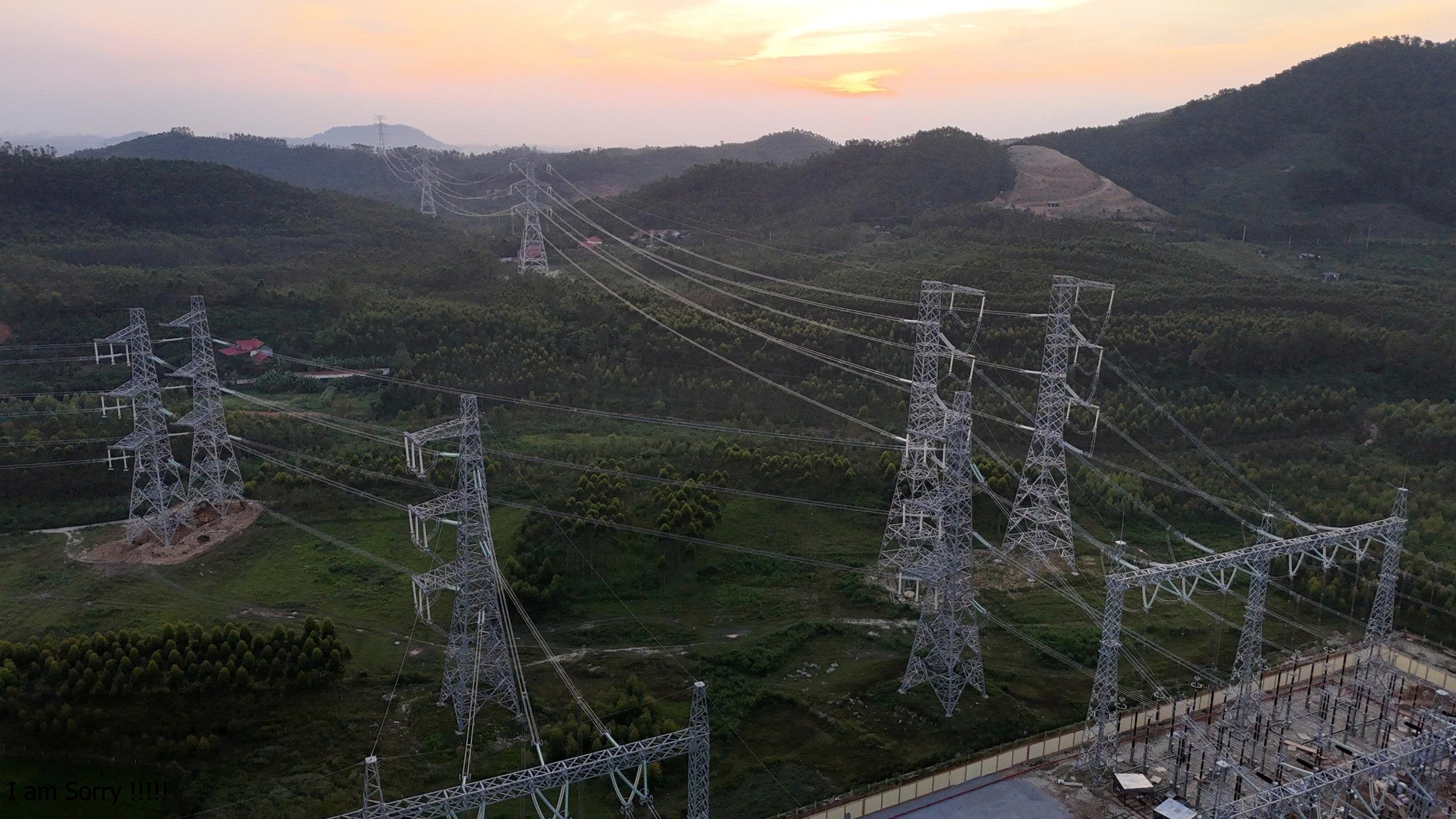 Đóng điện thành công dự án Đường dây 500 kV Lào Cai - Vĩnh Yên