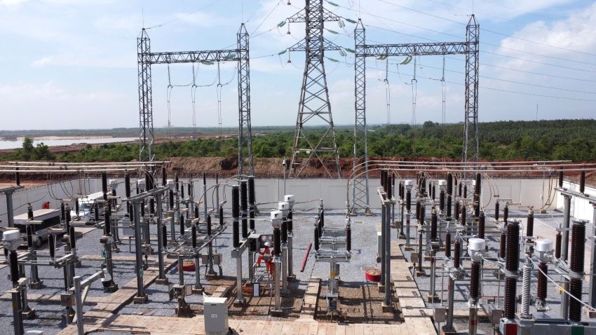 Đóng điện thành công, đưa vào vận hành máy 2 trạm biến áp 110kV sân bay Long Thành 3