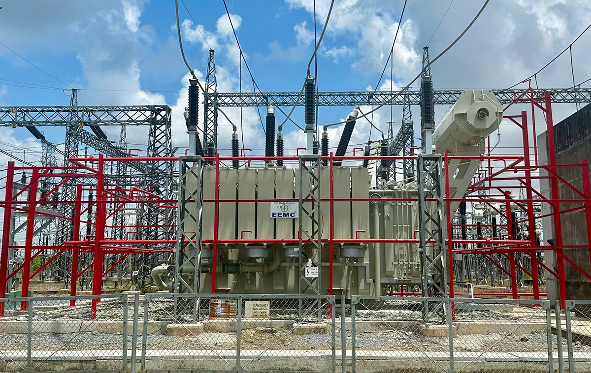 Đóng điện thành công máy biến áp AT3 Trạm biến áp 500kV Ô Môn thiết thực chào mừng 80 năm Cách mạng tháng Tám và Quốc khánh 2/9 1