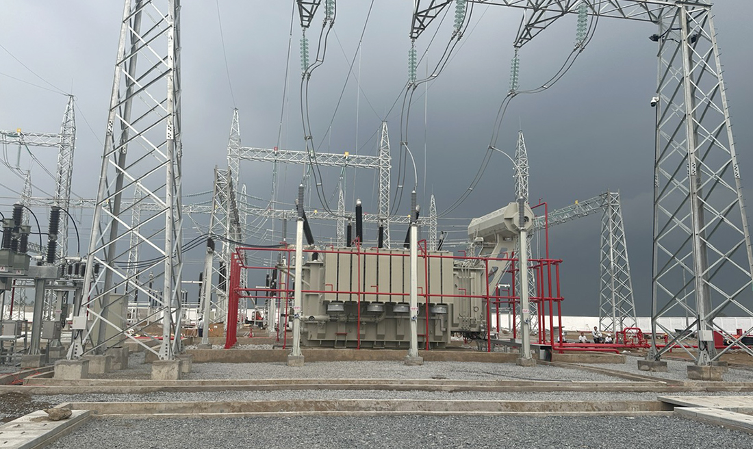 Đóng điện Trạm biến áp 220kV Lấp Vò chào mừng thành Đại hội Công đoàn Điện lực Việt Nam lần thứ VII 1