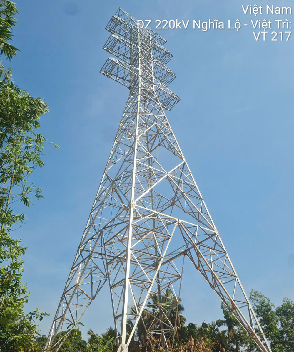 Dự án truyền tải điện được Tổng LĐLĐ Việt Nam và EVN phát động thi đua đang dồn lực về đích 1