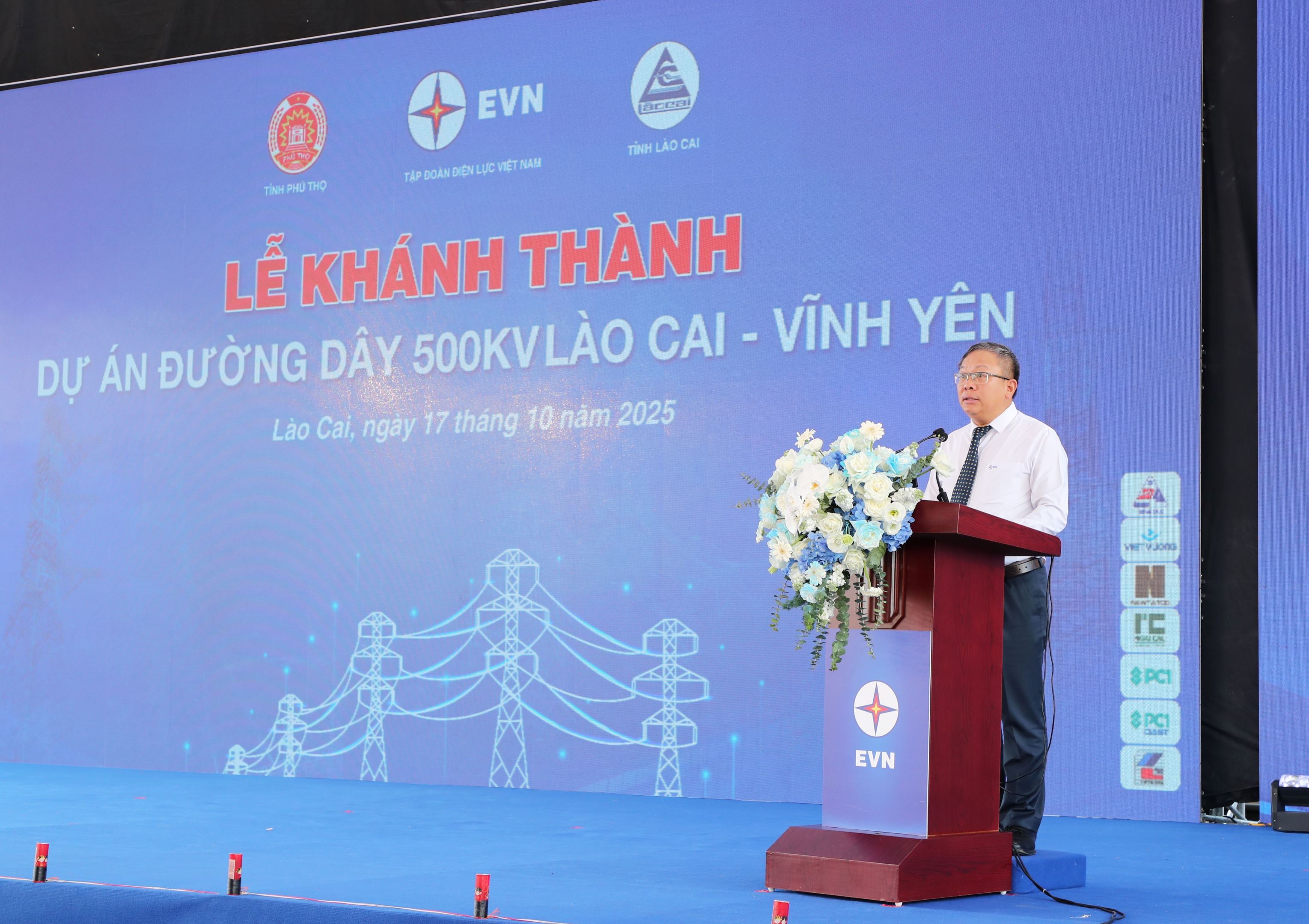 Đường dây 500kV Lào Cai - Vĩnh Yên: Khẳng định bản lĩnh vượt khó của người làm điện 3