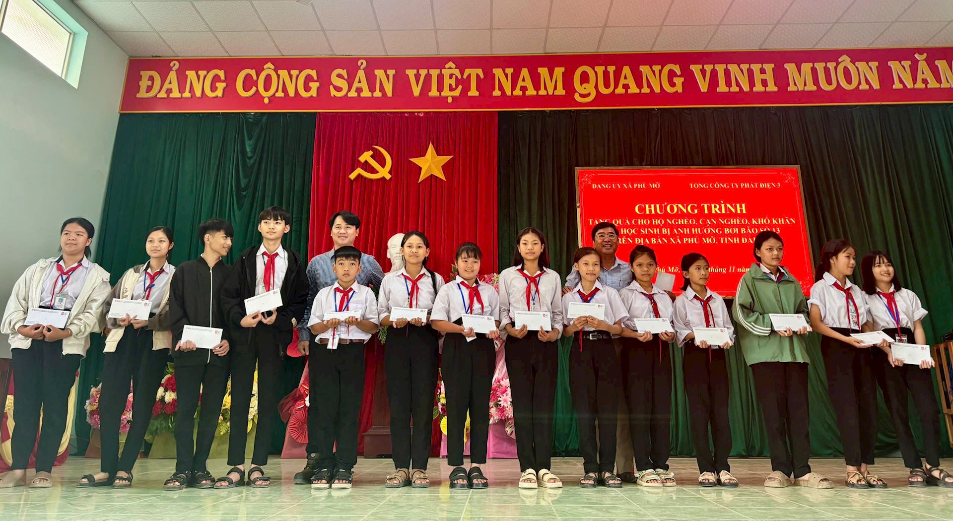 EPS: Chung tay hỗ trợ khắc phục hậu quả bão lũ tại Đắc Lắk 5