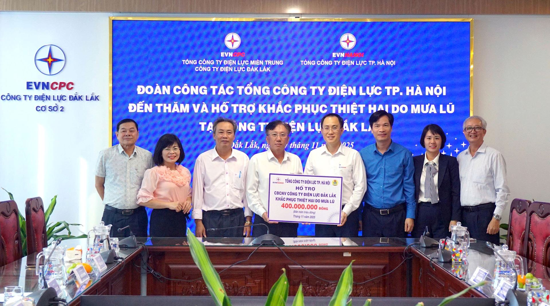 EVN Hà Nội ủng hộ hơn 857 triệu đồng hỗ trợ Đắk Lắk khắc phục thiệt hại do mưa lũ 1