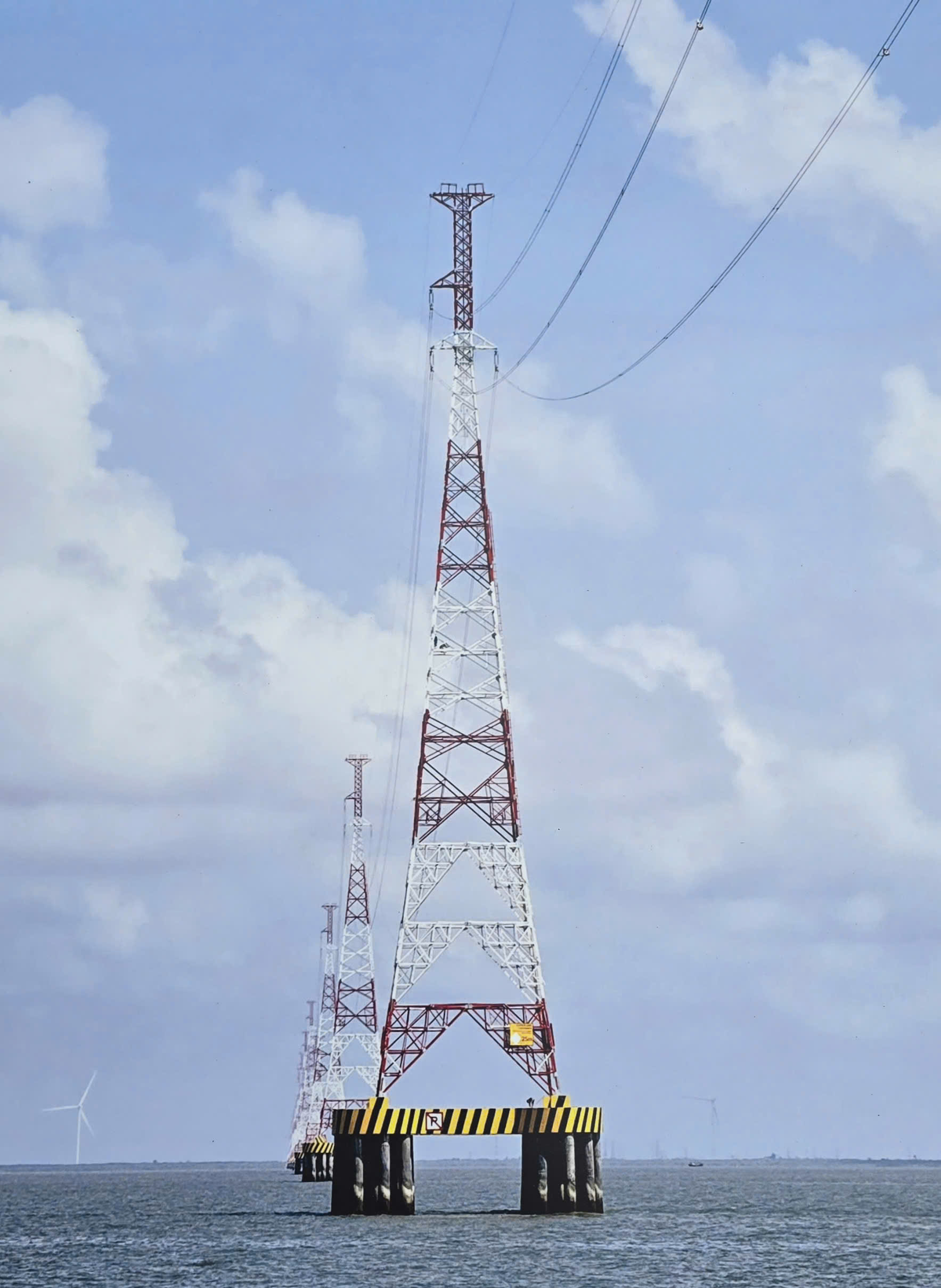 EVN khánh thành dự án hạ tầng năng lượng then chốt, tạo bệ phóng cho Côn Đảo hướng đến đặc khu sinh thái chất lượng cao 4