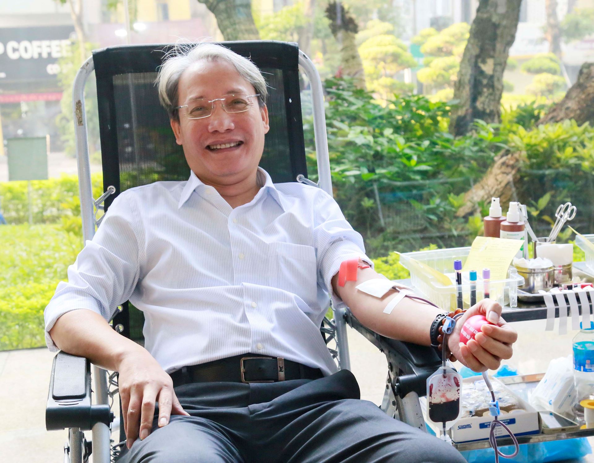 EVN triển khai chương trình hiến máu tình nguyện - Tuần lễ hồng EVN lần thứ XI 2