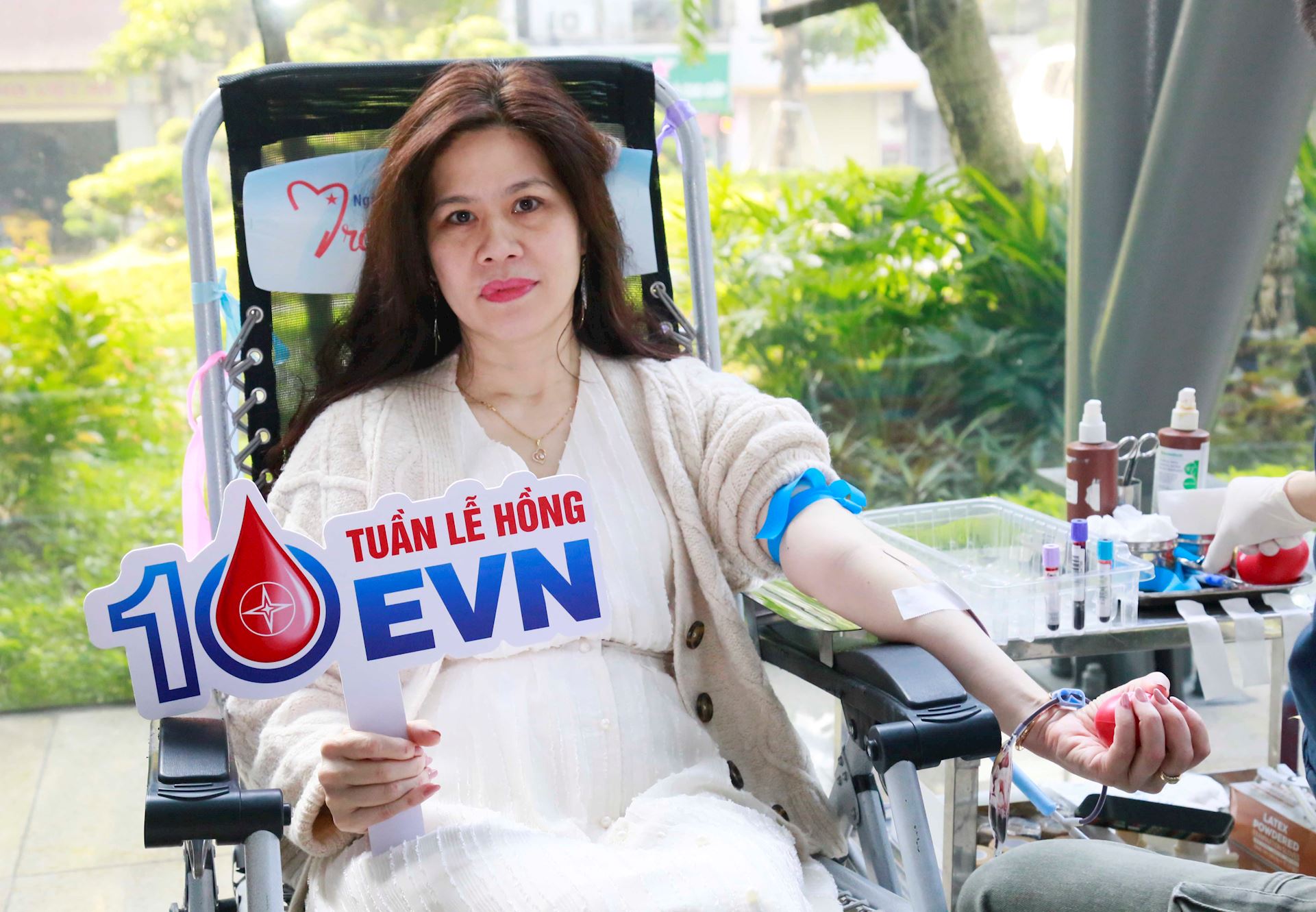 EVN triển khai chương trình hiến máu tình nguyện - Tuần lễ hồng EVN lần thứ XI 6