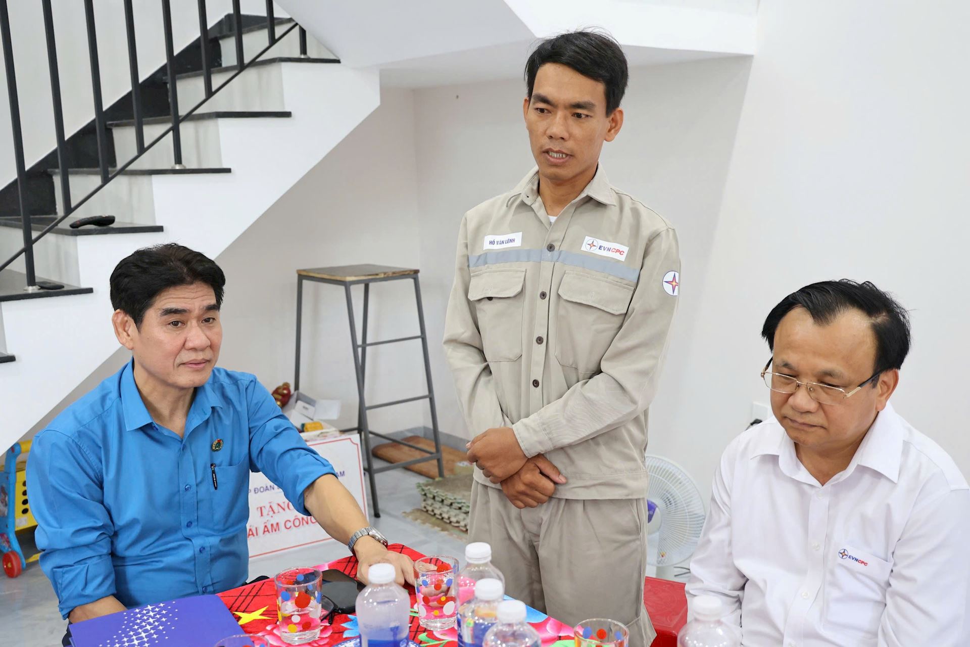 EVNCPC trao tặng “Mái ấm Công đoàn” cho hai đoàn viên có hoàn cảnh khó khăn 3